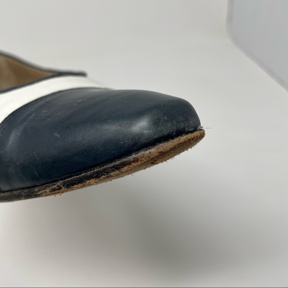 VAN ELI Vintage Navy and Ivory Pumps size 9N - Picture 11 of 12